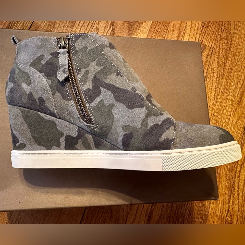 Linea Paolo Camo Sneaker Wedge